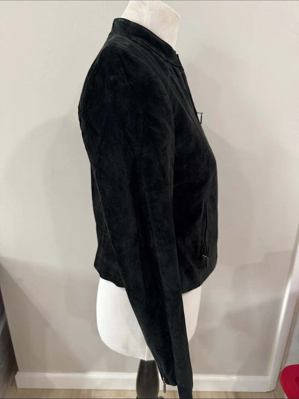 Vintage Valerie Stevens Black Suede Zip-Front Jacket 100% leather fitted classic